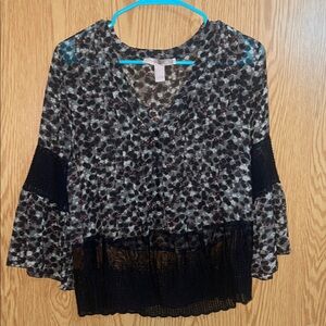 Stylish Black and Gray Women's Top